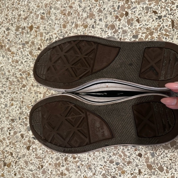 Converse Black Low-Top Sneakers - ALWAYS ACCEPTING OFFERS - - Picture 4 of 5